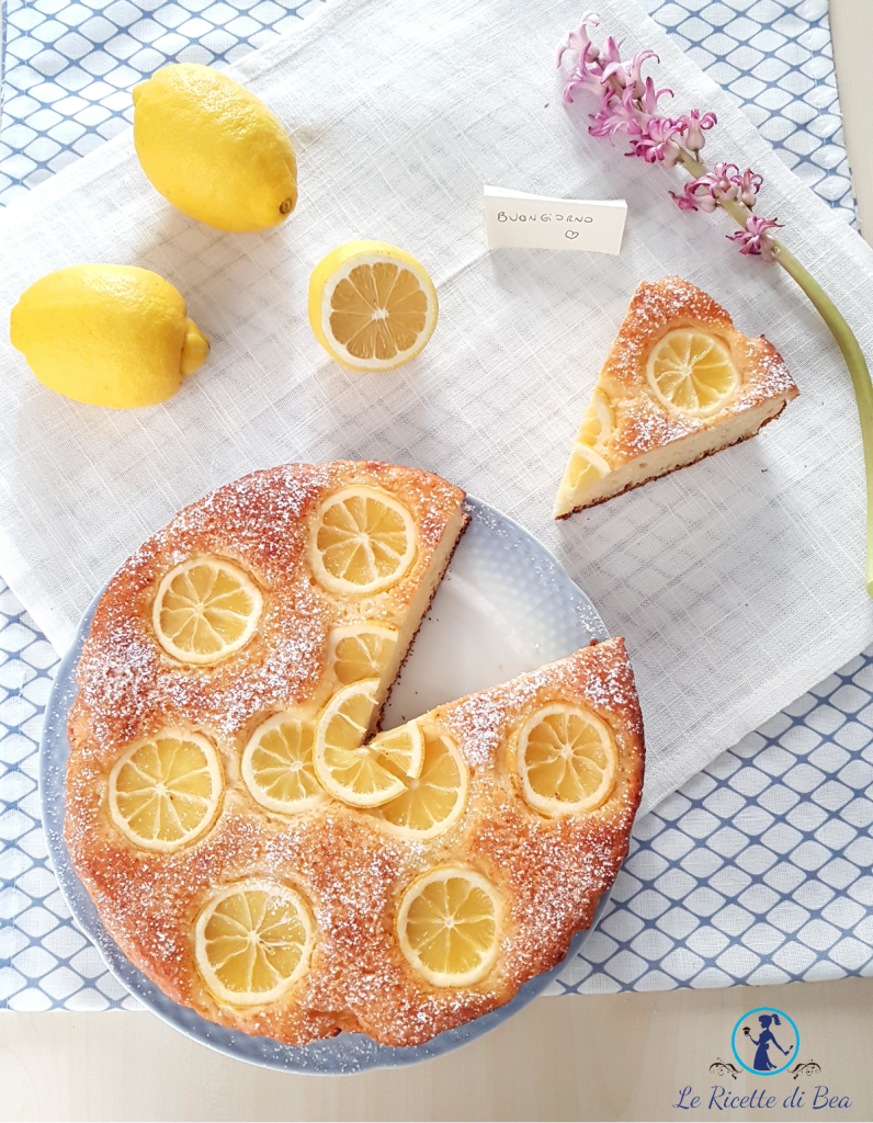 Kuchen mit Zitronenjoghurt