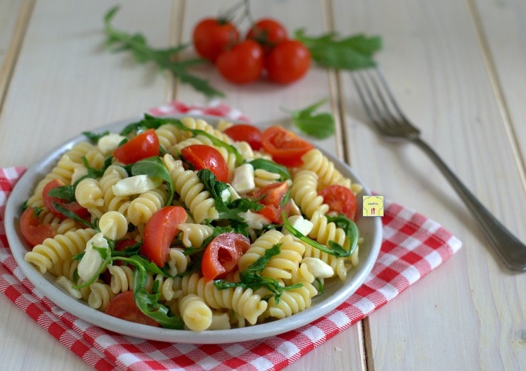Pasta mit Rucola und Mozzarella