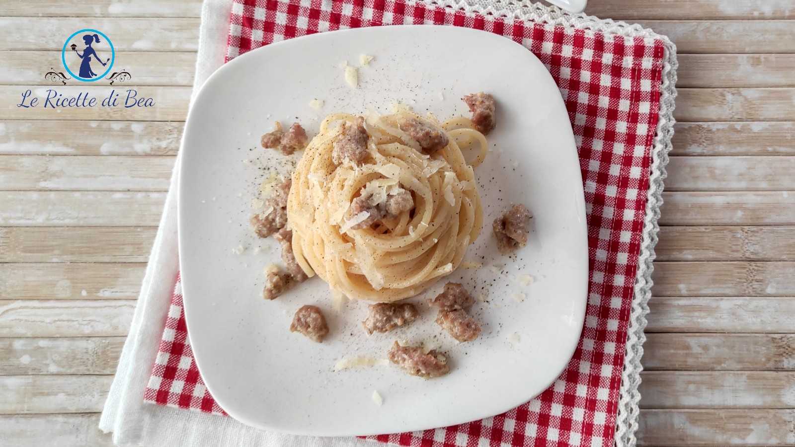 Pasta mit Wurst ohne Sahne