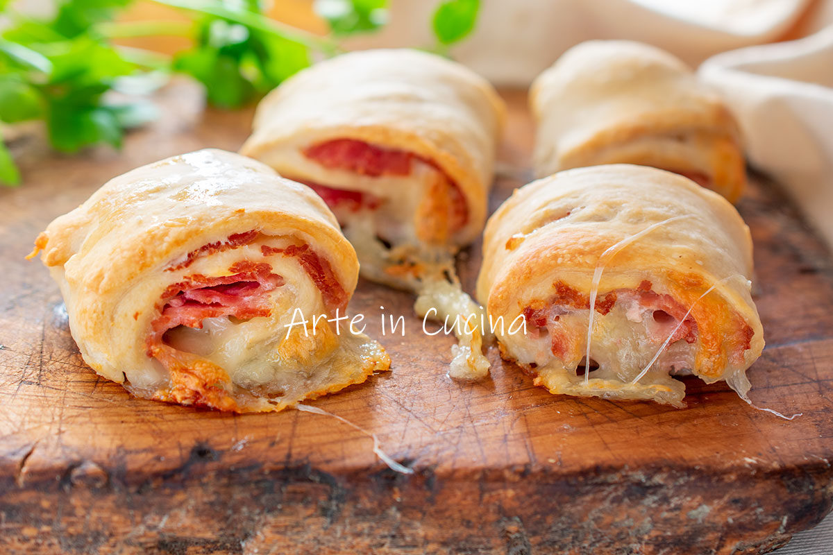 Rustikale Brötchen für Picknick oder Feste