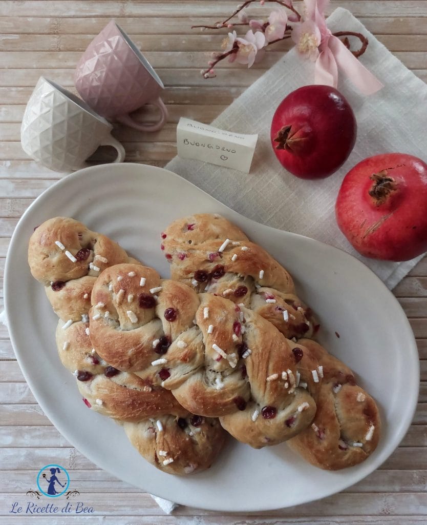 Süßes mit Granatapfel