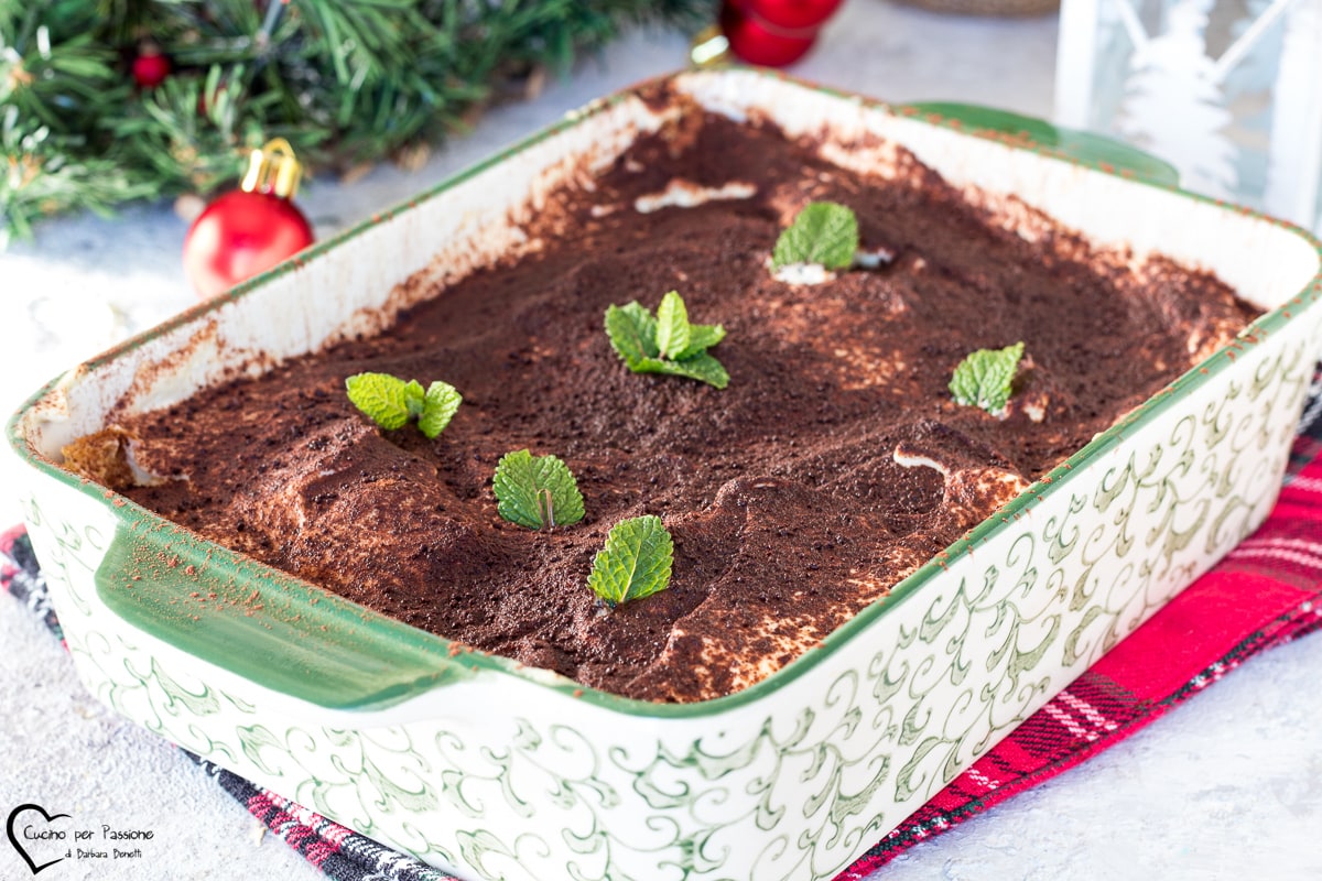 TIRAMISU MIT PANDORO