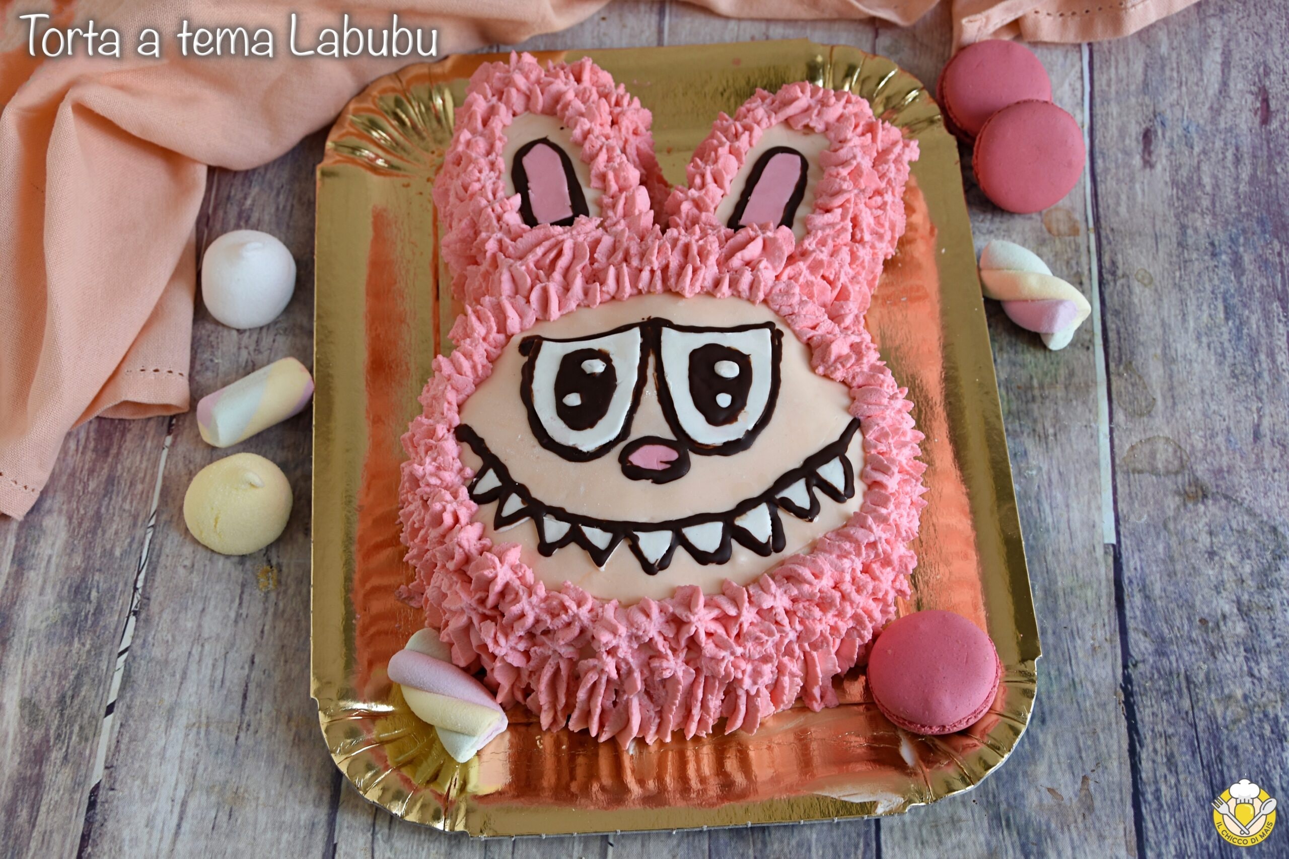 Hausgemachte Labubu-Themen-Torte