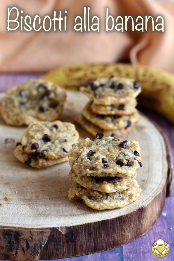 v_ Bananenkekse mit Schokostückchen ohne Eier ohne Mehl Rezept für reife Bananen vegane Kekse il chicco di mais