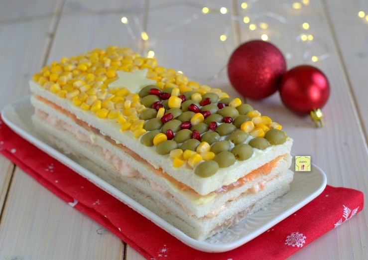 Weihnachtliches Tramezzino-Torte