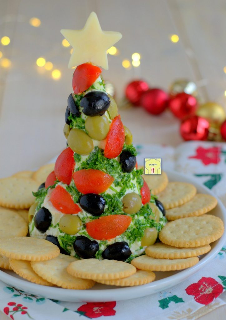 Weihnachtsbaum aus Käse gp