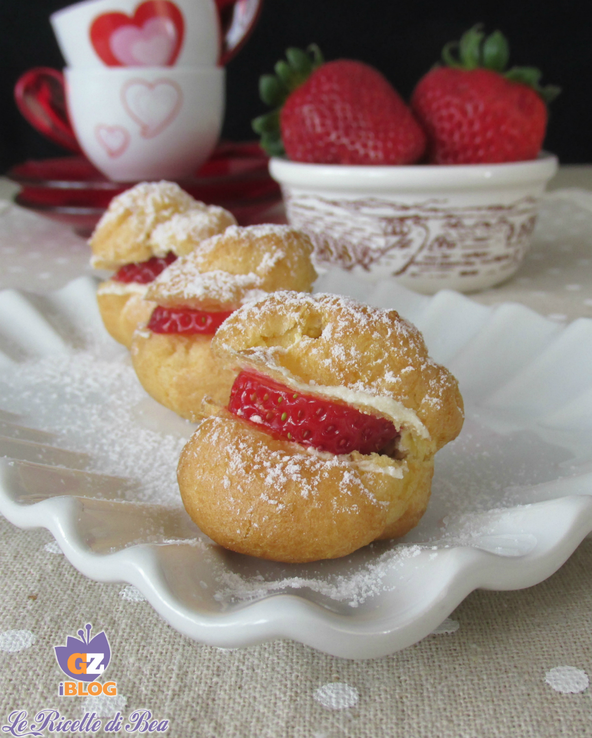 Windbeutel mit Erdbeeren