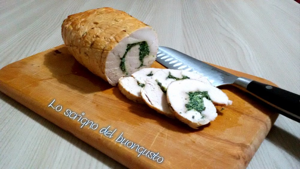 Gefüllte Putenrolle