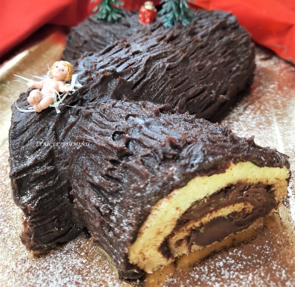Weihnachtsbaumstamm mit Nutella