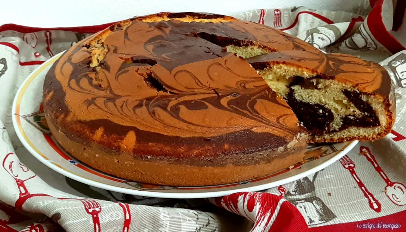 Tag und Nacht Kuchen