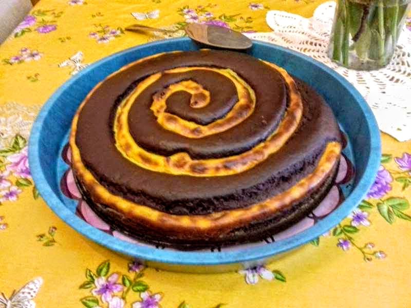 Kakao-Girellakuchen mit Zitronencreme