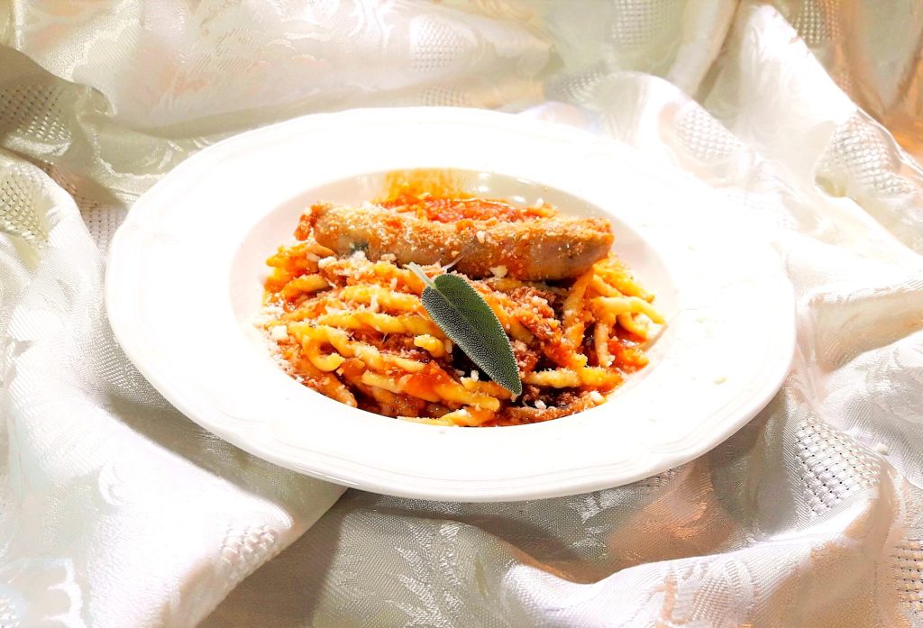 Trofie mit Wurst und Pilzen Bimby