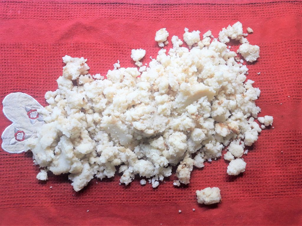 Zerdrückter Blumenkohl für mehrere Rezepte.