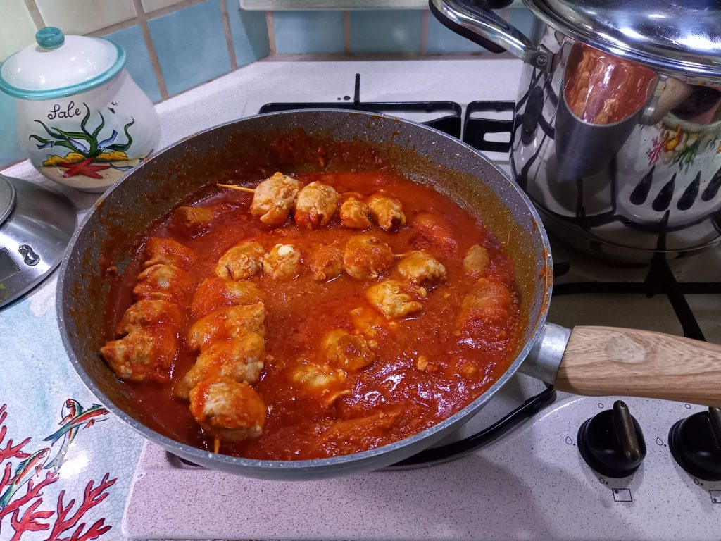 Schweinerouladen in Tomatensoße