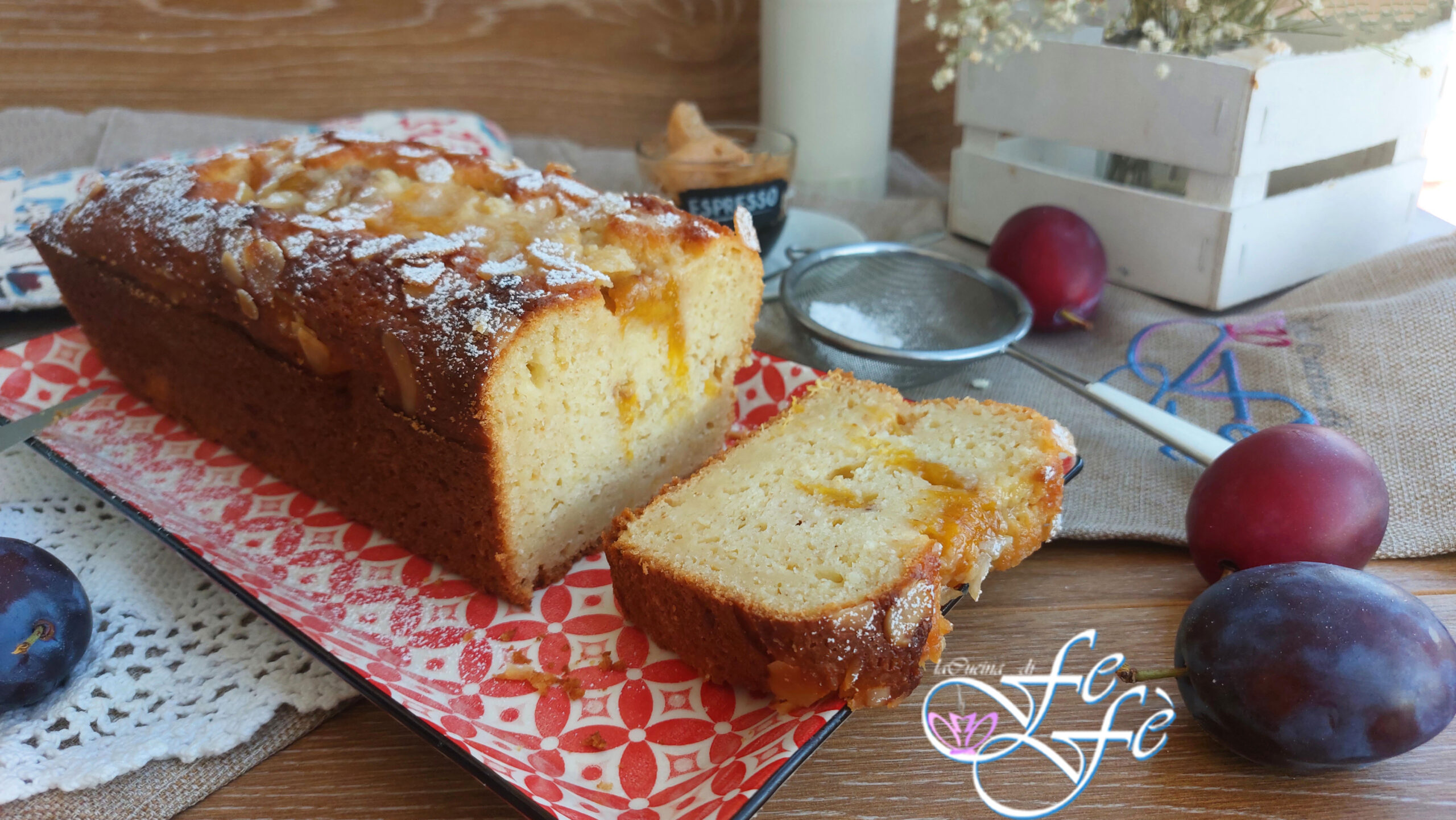 RICOTTA-, PFLAUMEN- UND MANDELKUCHEN