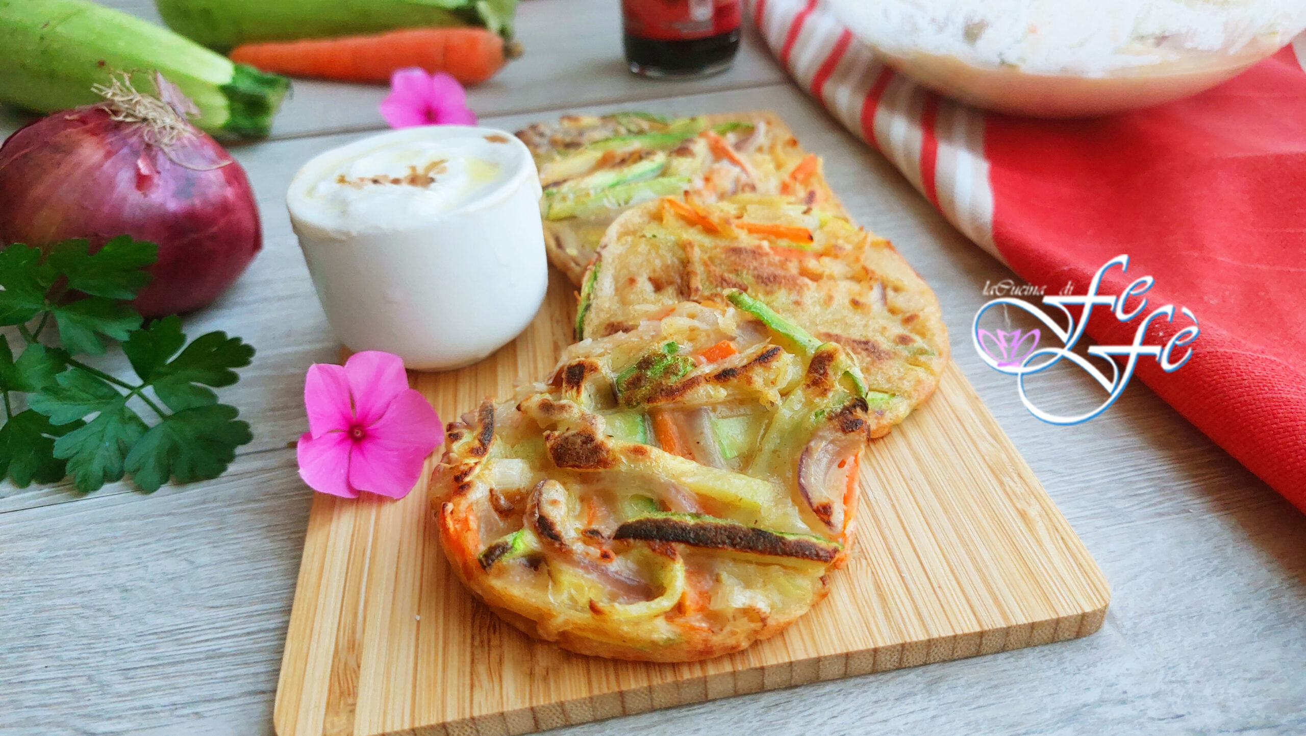 KOREANISCHE GEMÜSE-PANCAKES (Veganes und laktosefreies Rezept)