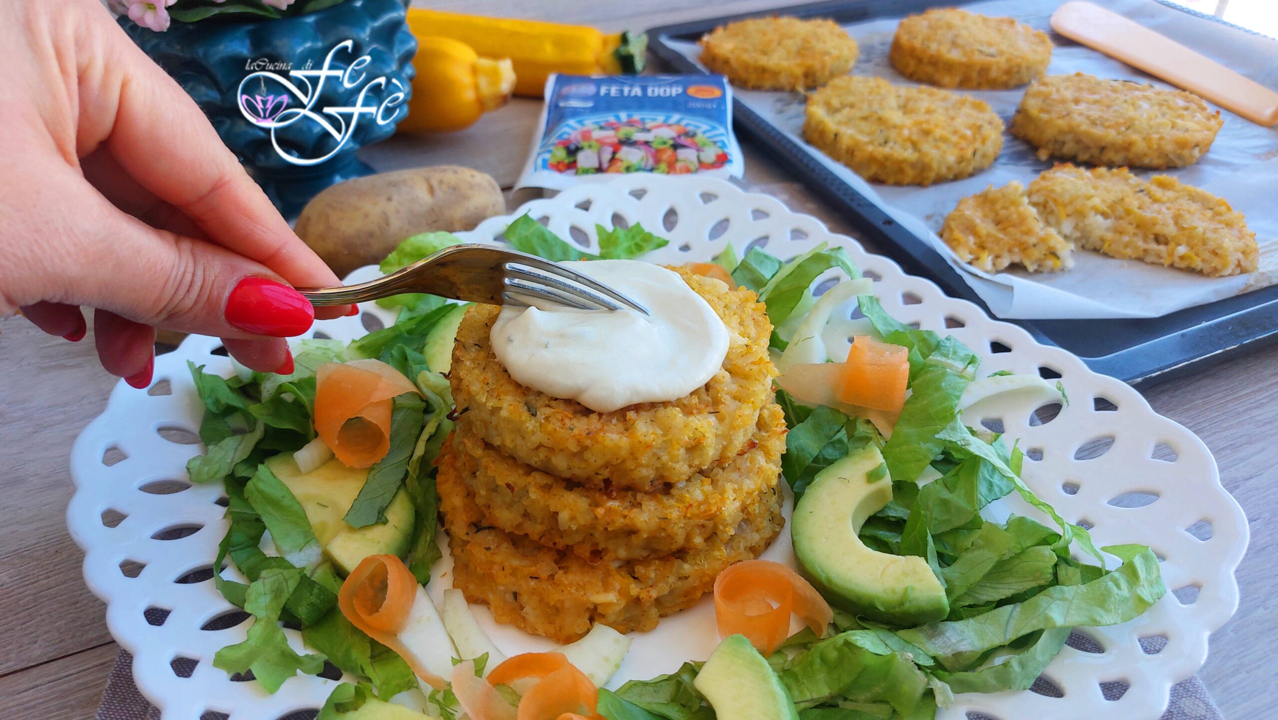 HIRSE-BURGER MIT GEMÜSE (Rezept ohne Gluten)