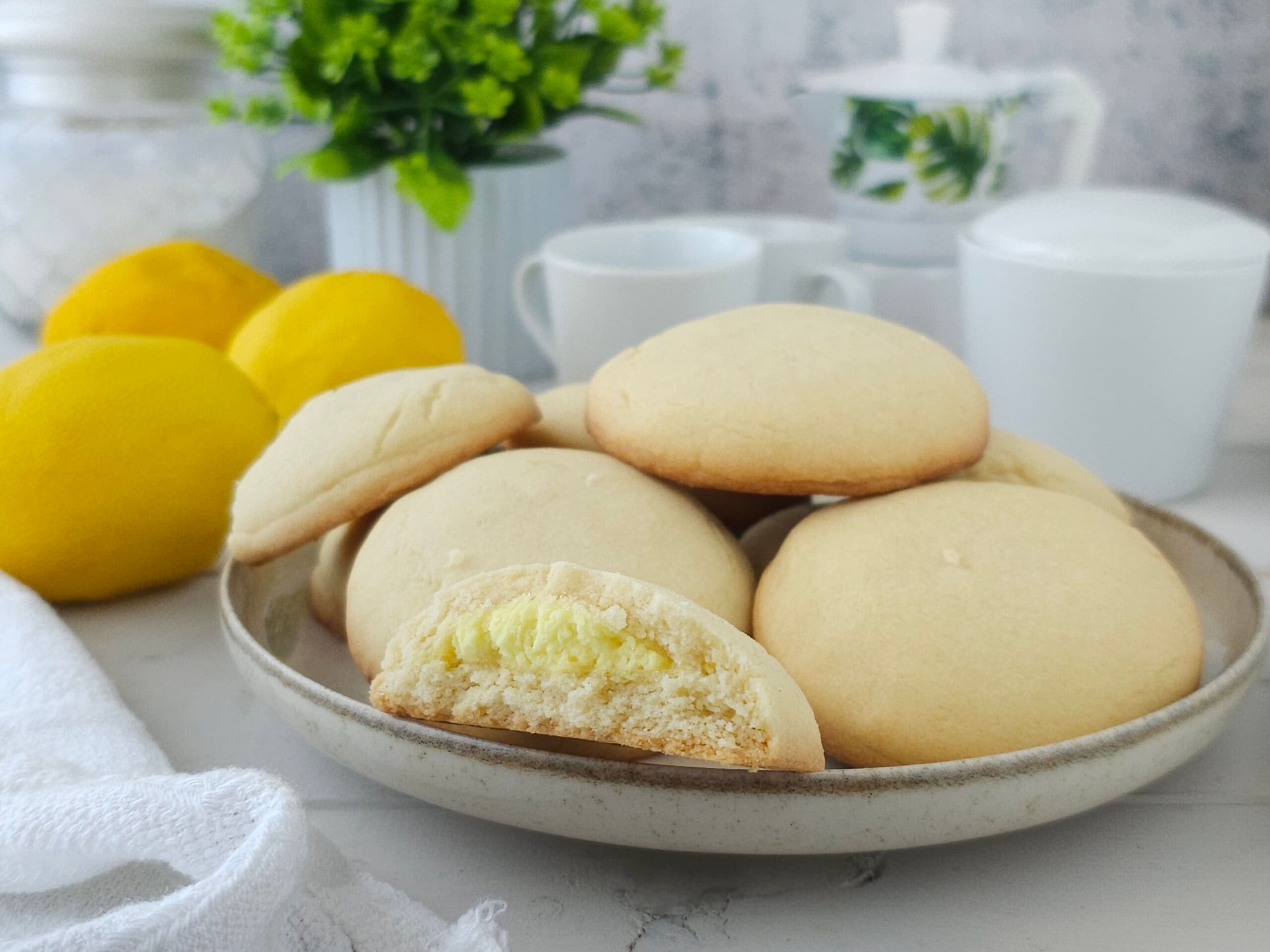 Selbstgemachte Grisbì mit Zitrone