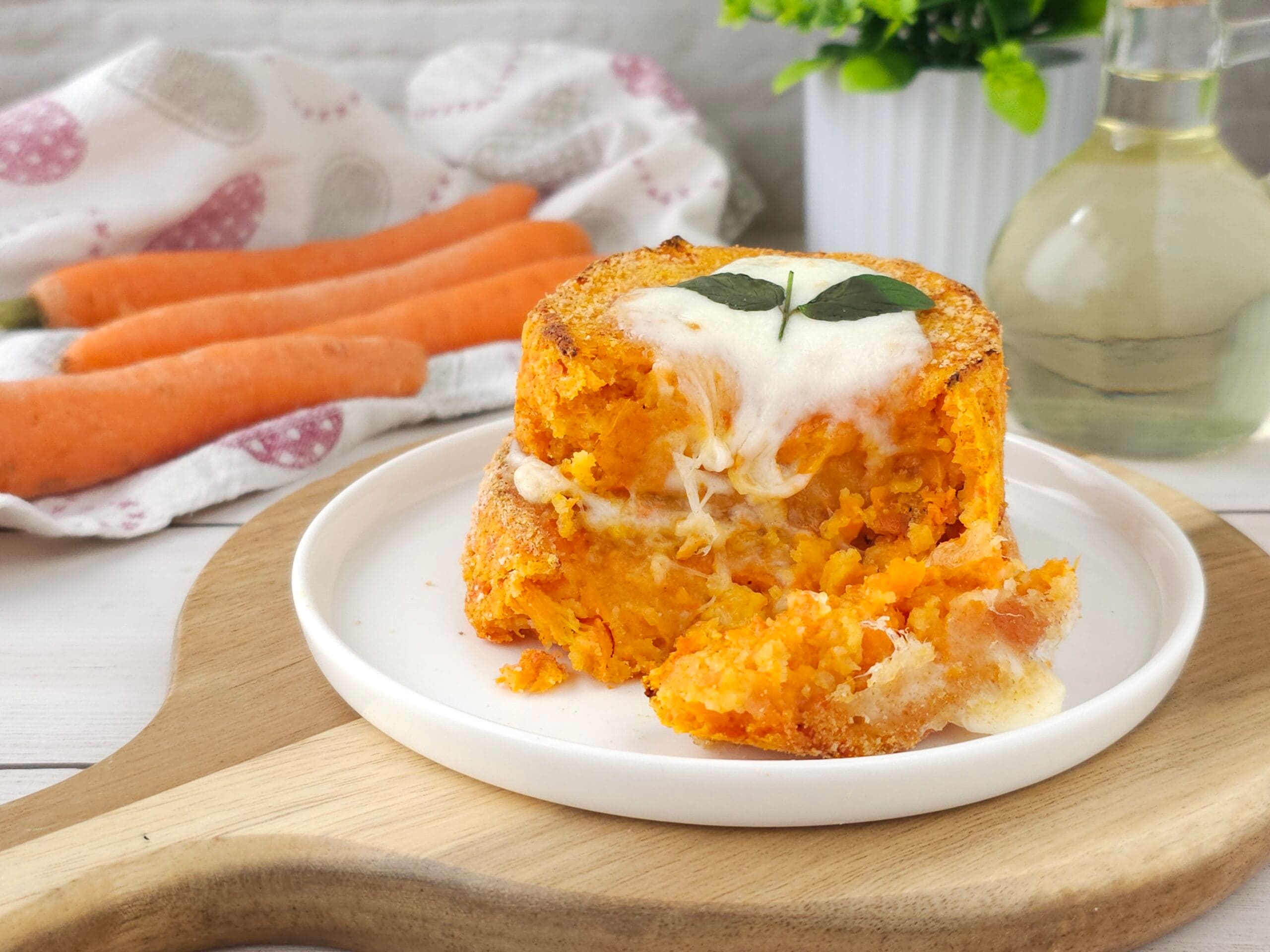 Möhren-Burger mit schmelzendem Kern