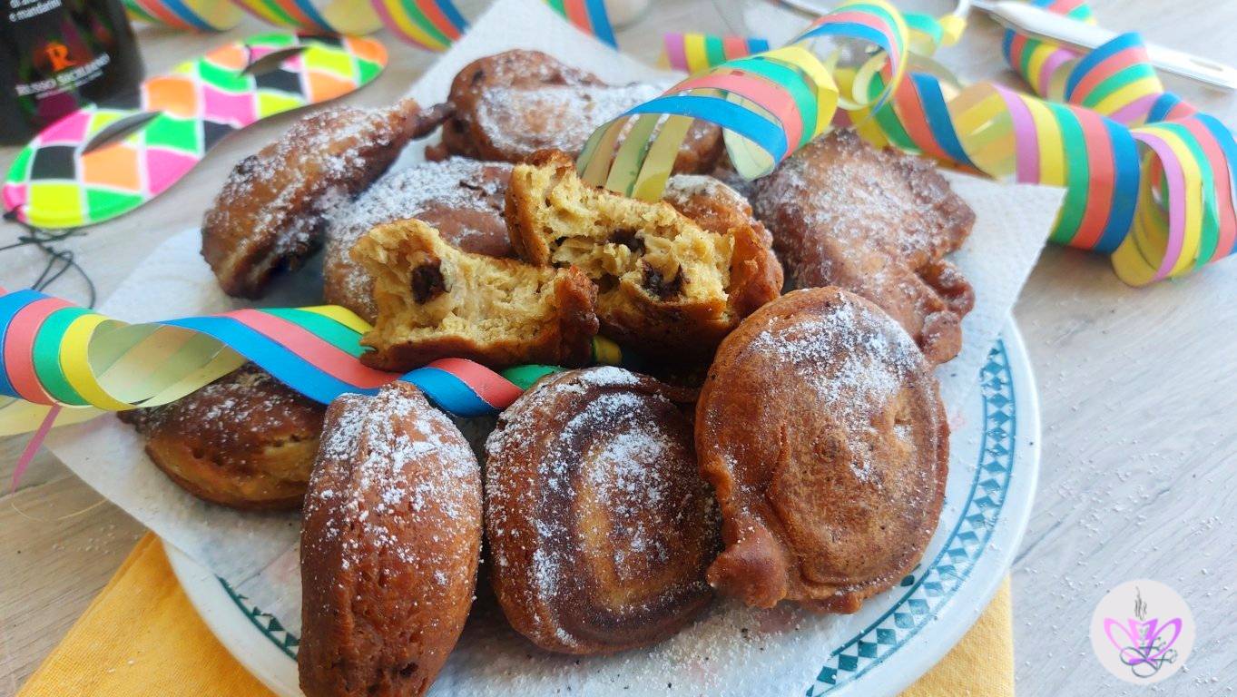 KARNEVALSKRAPFEN MIT SCHOKOSTÜCKEN OHNE GEHZEIT