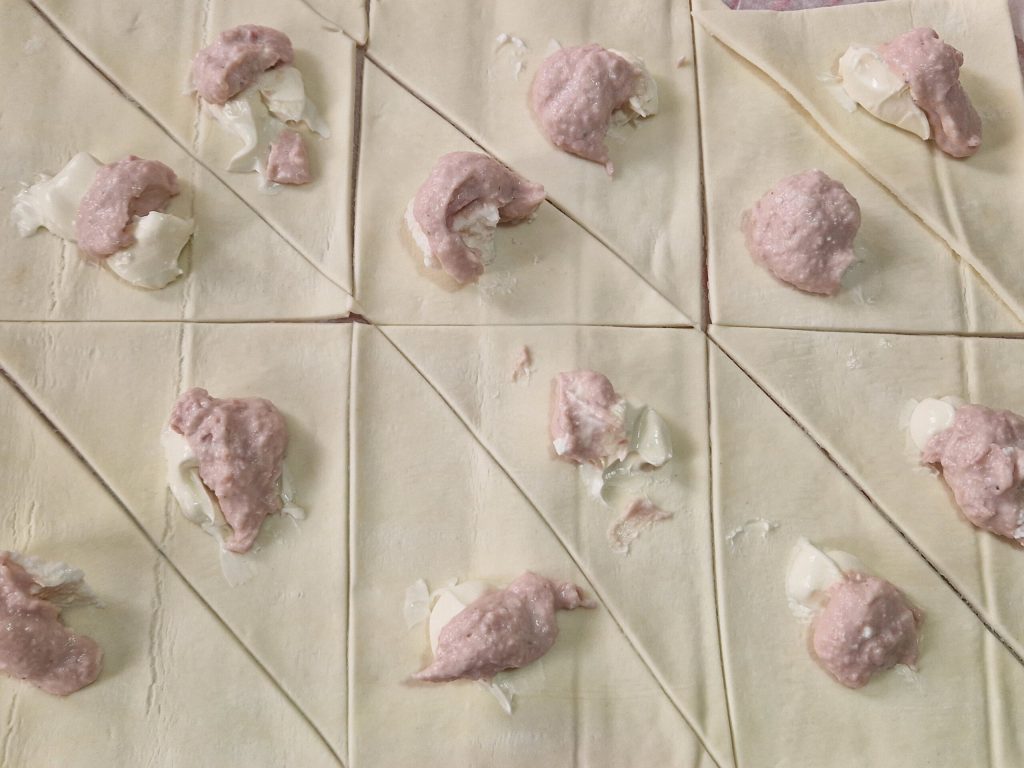 Die herzhaften Hörnchen mit Mortadella-Mousse