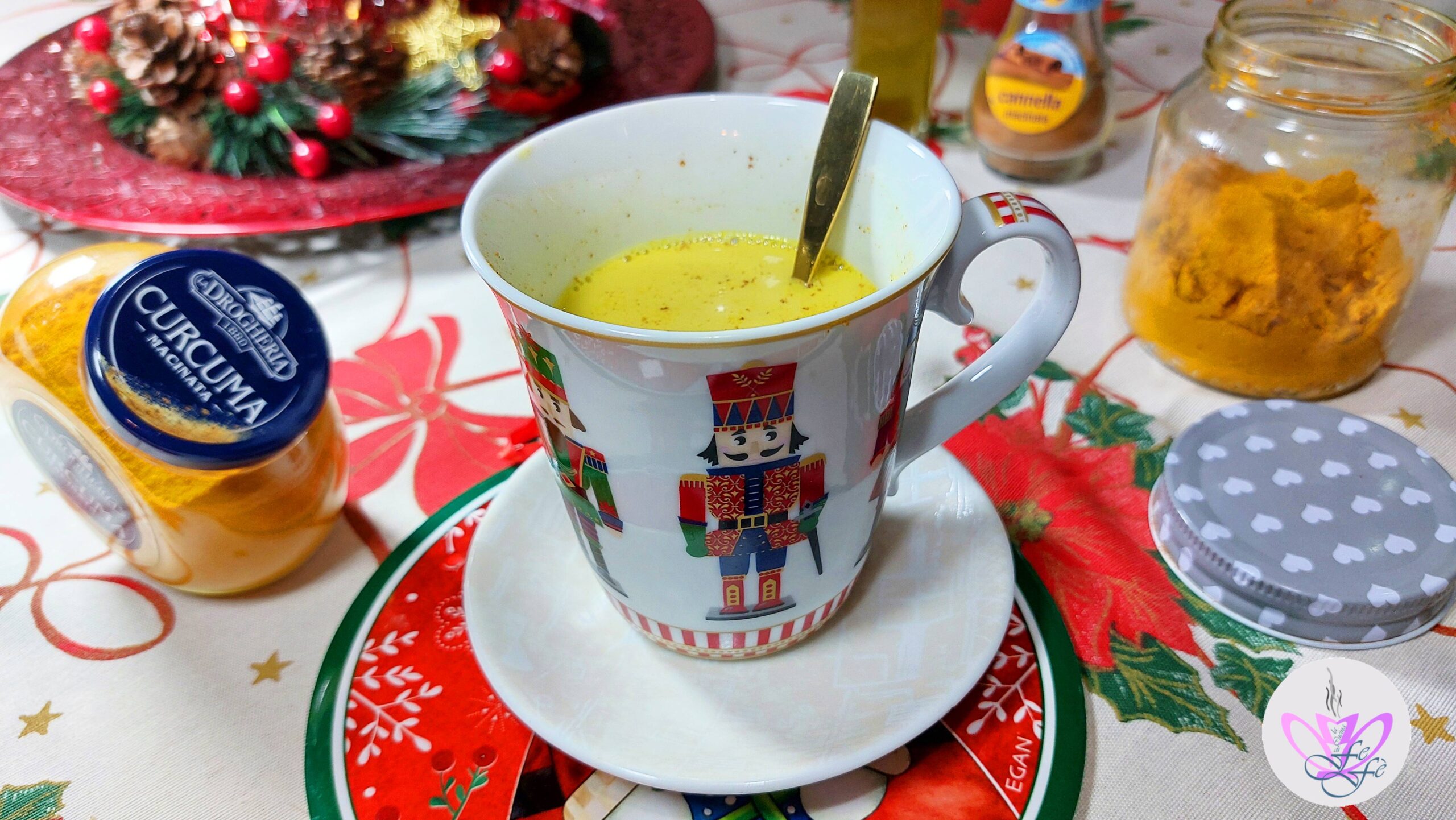 GOLDENE MILCH: DAS ORIGINALREZEPT DER GOLDENEN MILCH