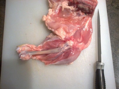 Hähnchen entbeinen