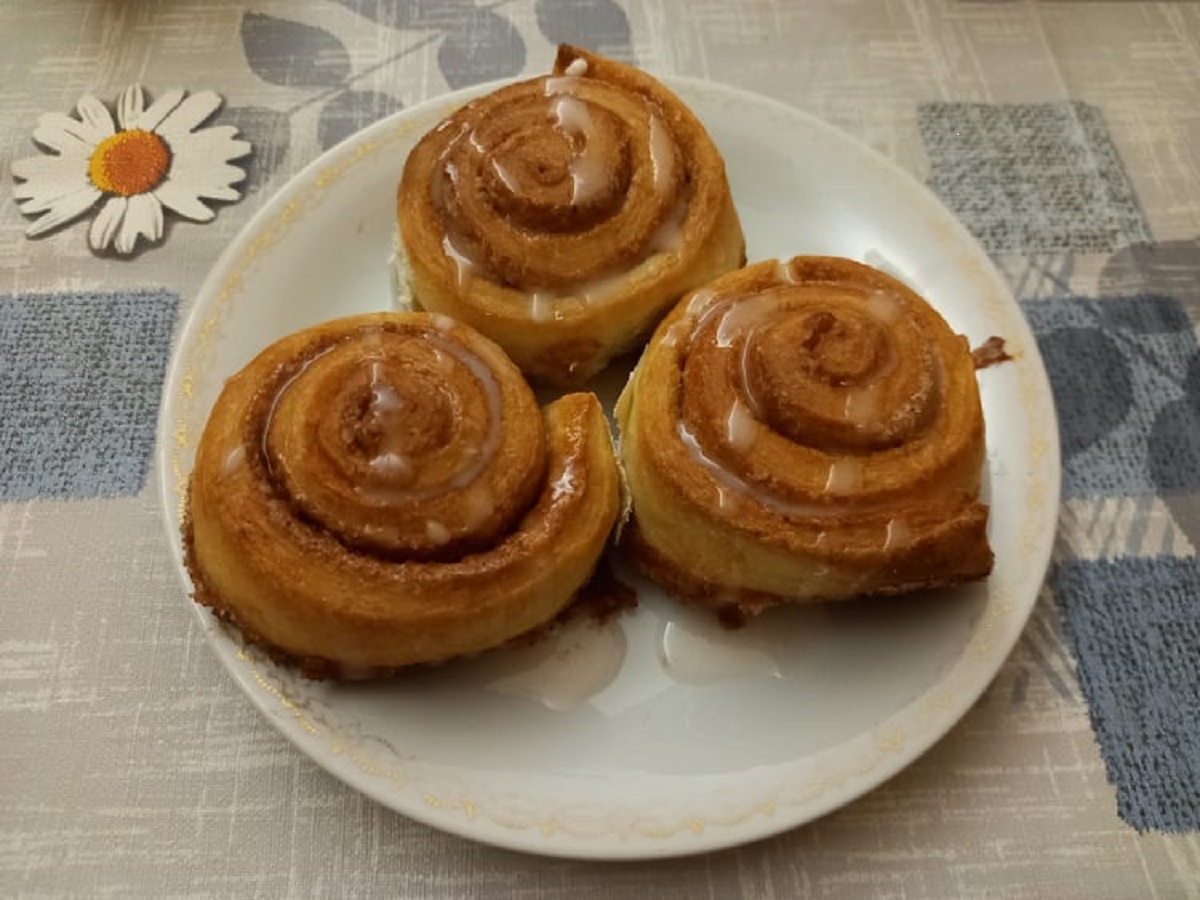 Hausgemachte Zimtschnecken schwedische Cinnamon Rolls
