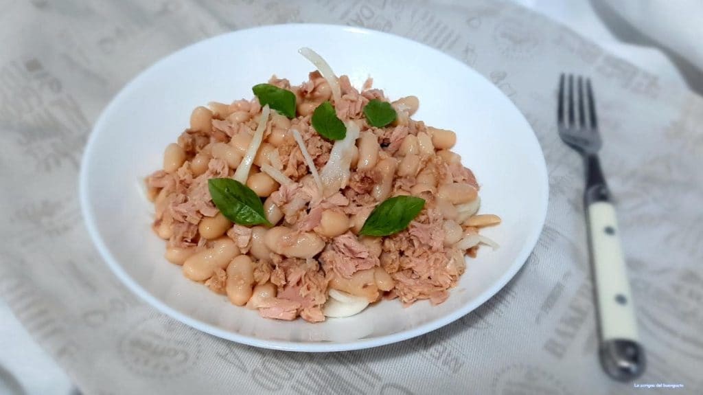 Bohnen und Thunfisch