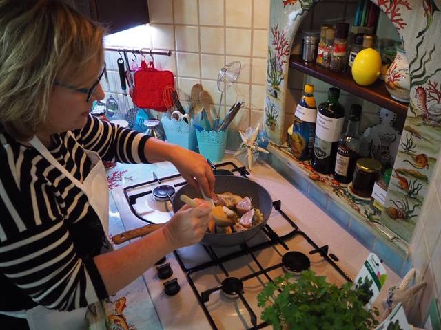 Norma mit Schwertfisch aus der Meerenge