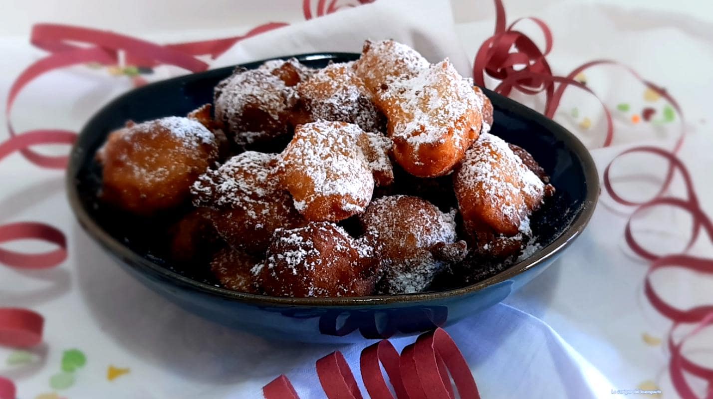 Frittierte süße Sgonfietti