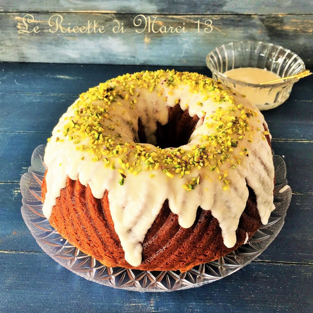 Bundt-Kuchen Bayern mit Sahneglasur