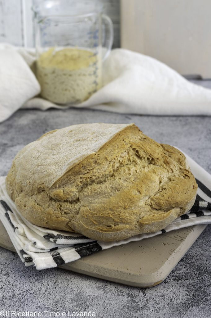 Brot mit Natursauerteig