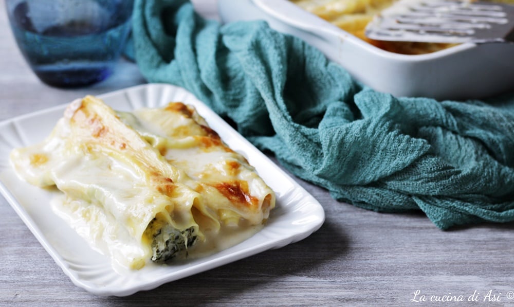 Cannelloni in Weiß im Ofen gratiniert