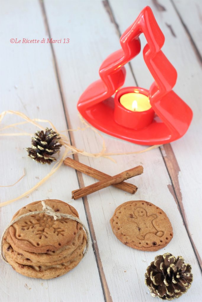 Einfache Weihnachtsplätzchen mit Zimt