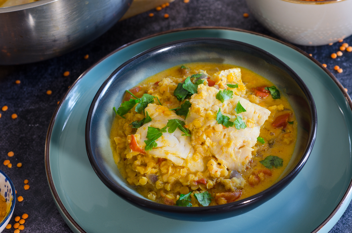 Fisch- und Linsen-Curry