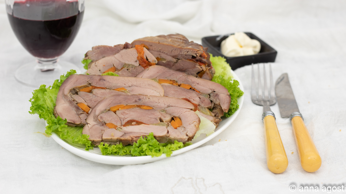 GEFÜLLTE PUTENROLLE