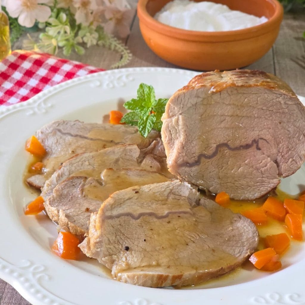 Zartes Kalbsbraten im Topf