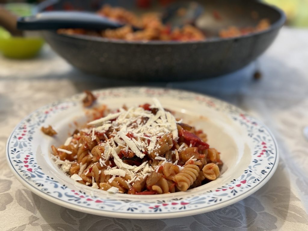 einfaches leichtes Pasta alla Norma