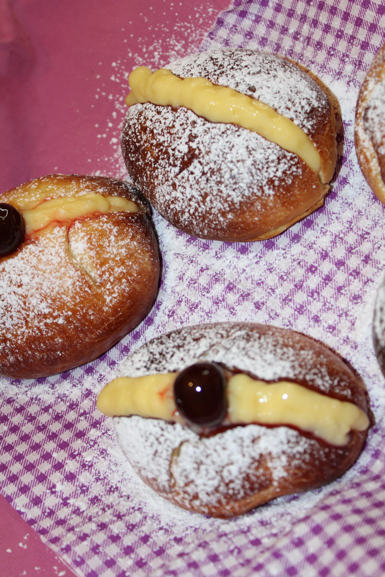 Wiener mit Creme. Einfaches Rezept