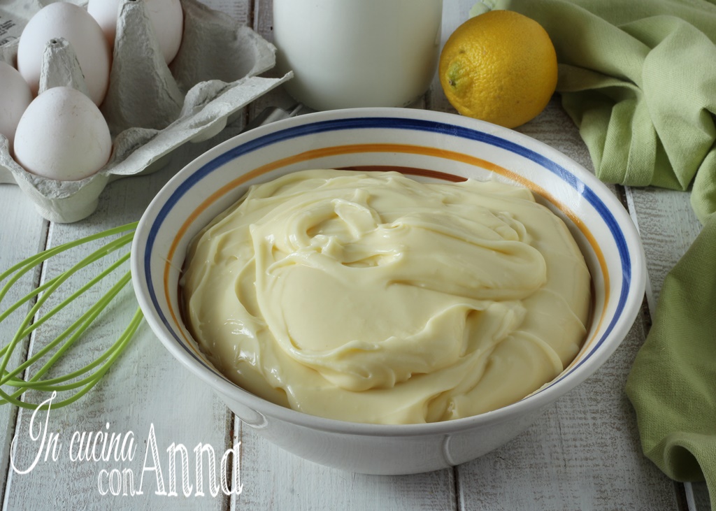 Diplomatcreme oder italienische Chantilly-Creme