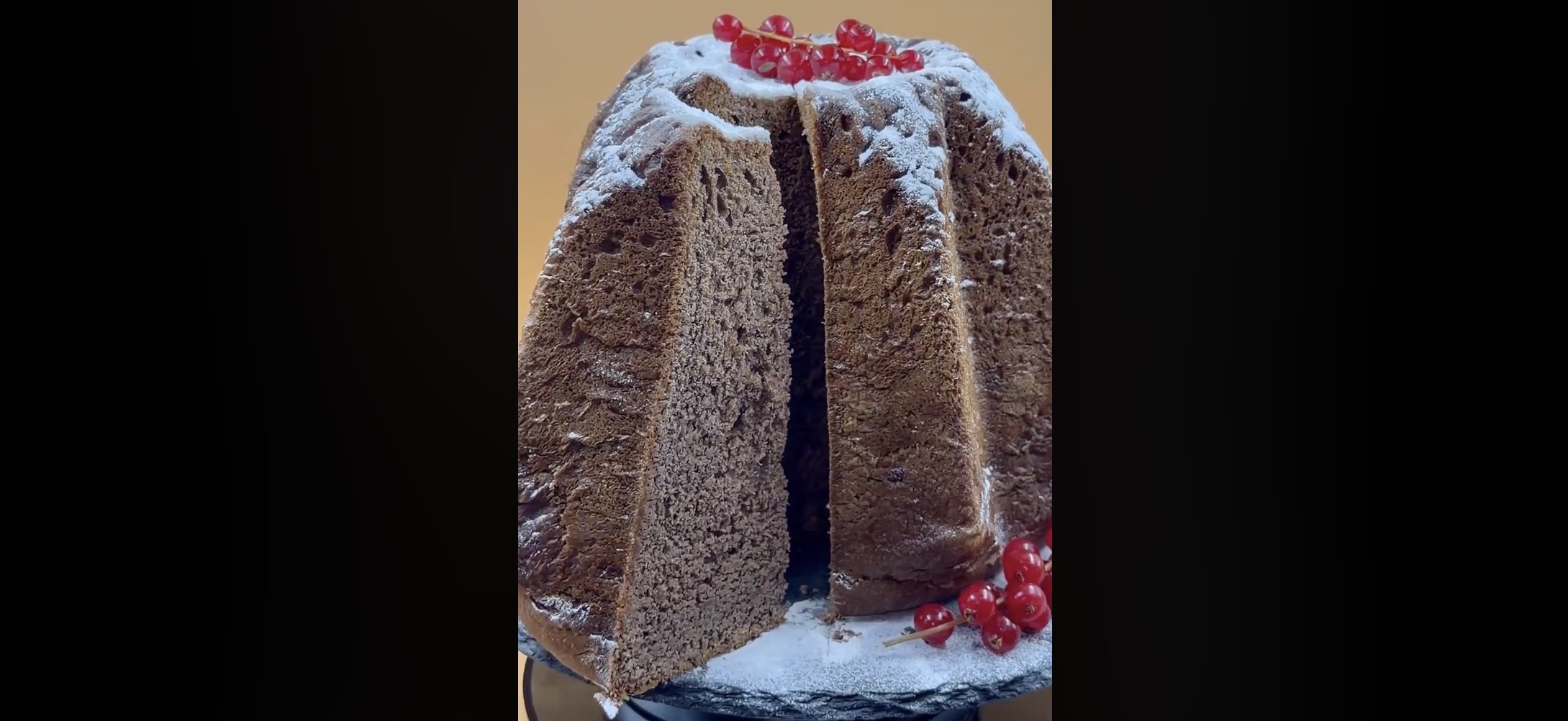 Veganer Pandoro mit Kakao – Weiches Rezept ohne Butter und Eier