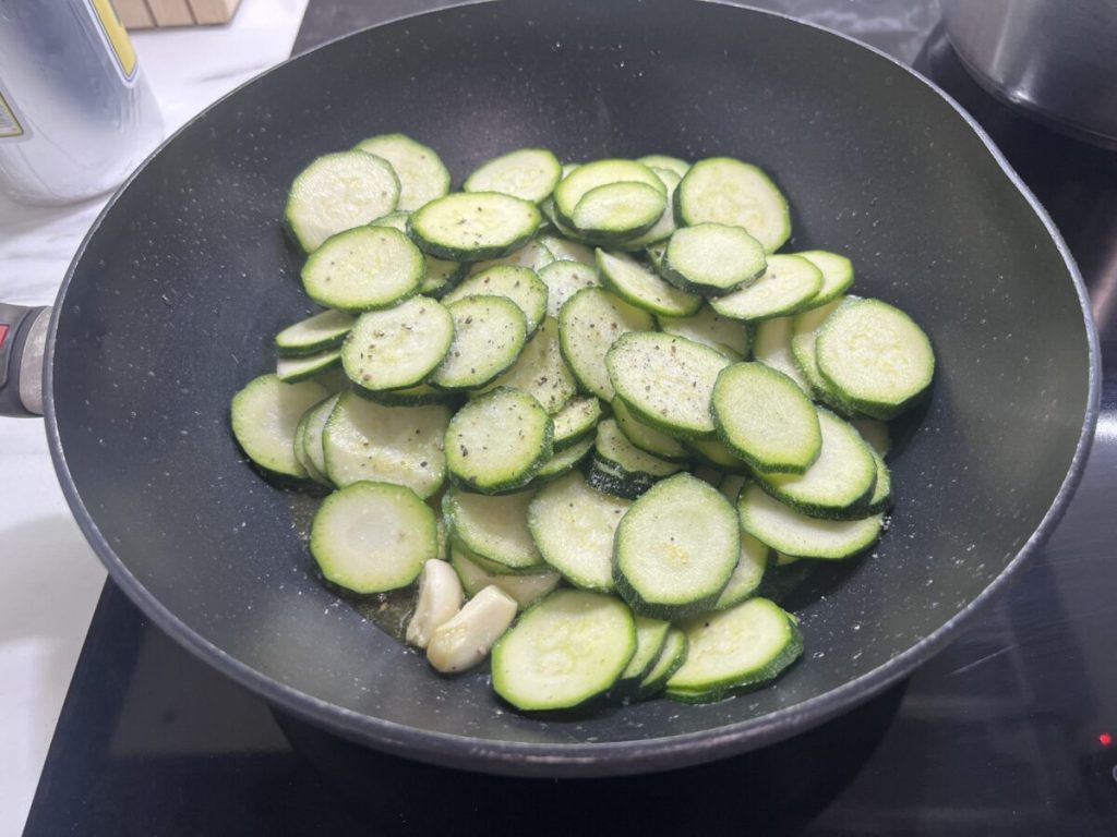 linguine gamberetti zucchine zafferano