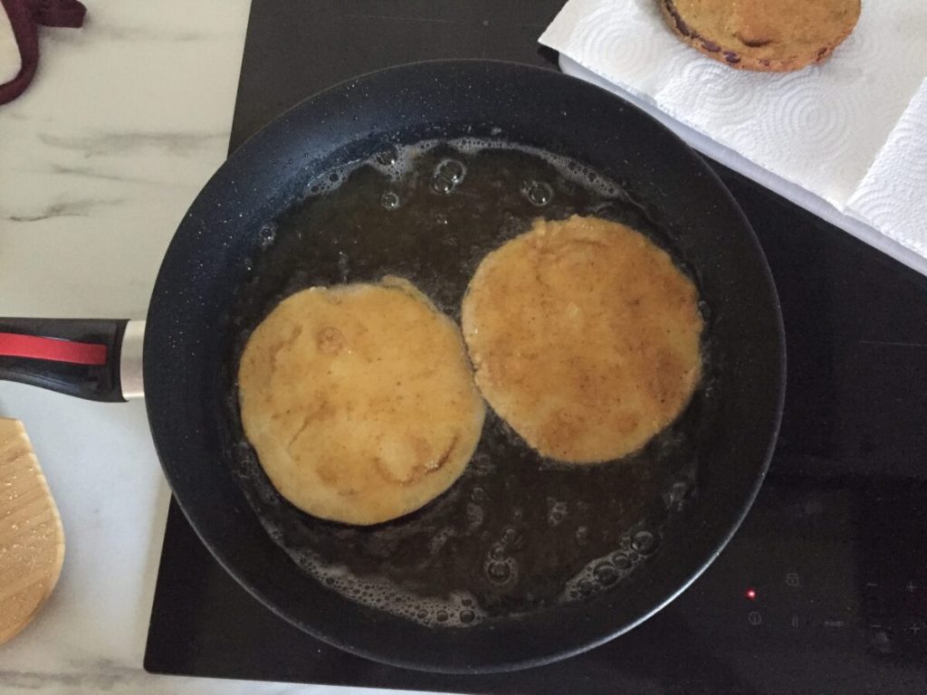 einfache leckere Auberginenschnitzel