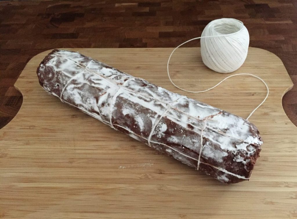 Salami Mascarpone Schokolade Ostern