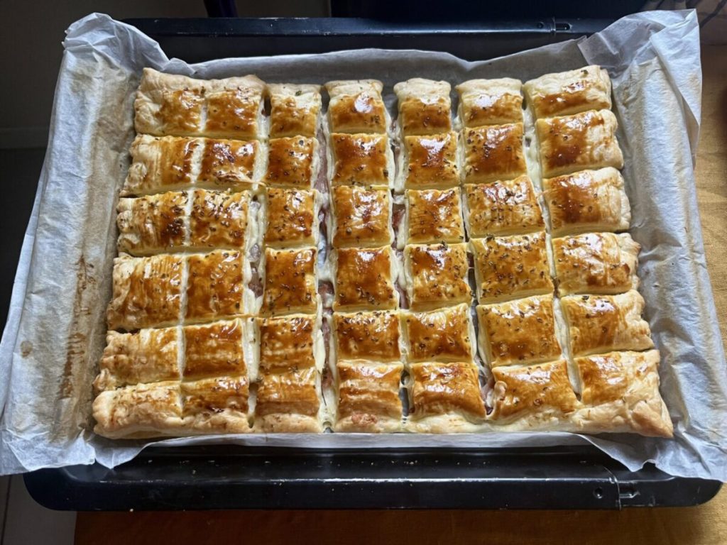 schnelle Blätterteig-Snacks für den Aperitif