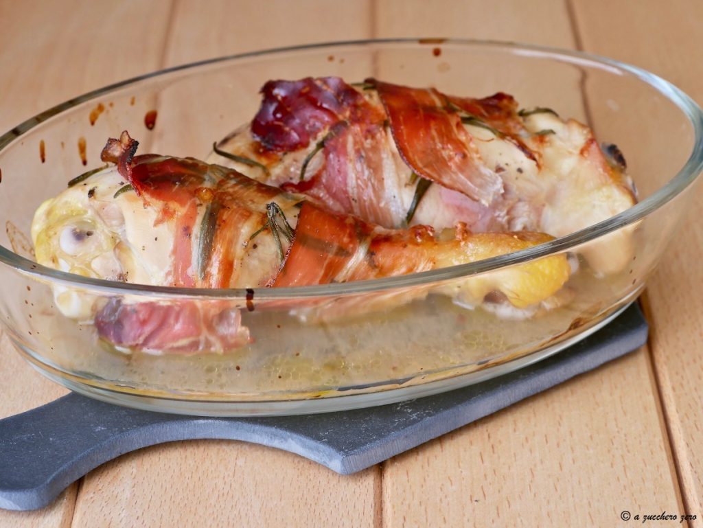 Im Ofen gebackenes Hühnchen mit Speck | leicht ohne Haut