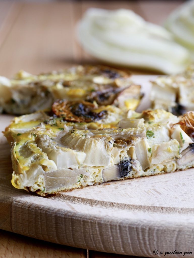 Im Ofen gebackenes Omelett mit herbstlichem Gemüse | leichtes und fluffiges Rezept ohne Öl