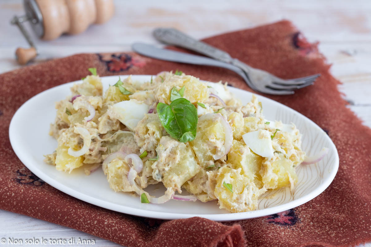 Kartoffelsalat mit Thunfischsauce