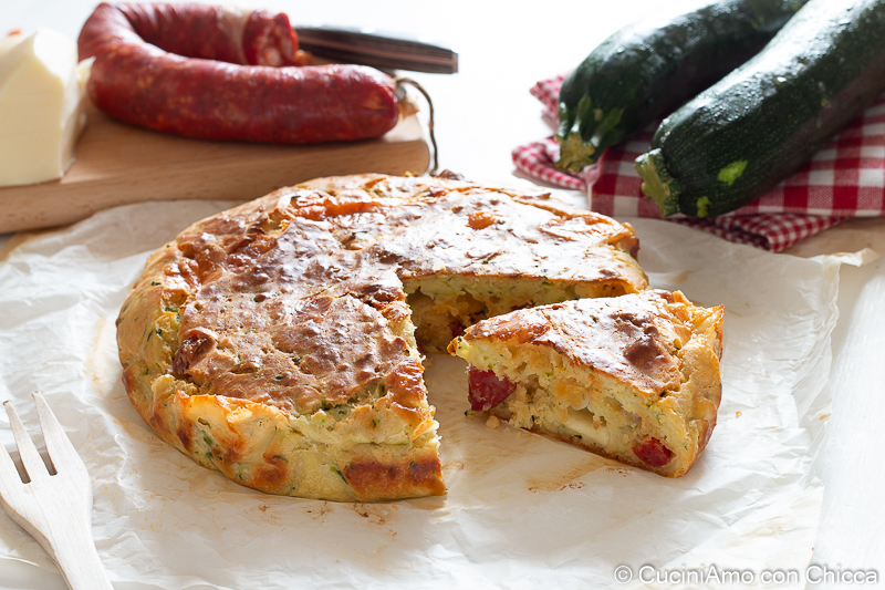 Kuchen mit Zucchini und Scamorza